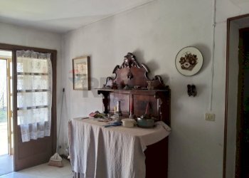 Sala da pranzo - Independent house Via Gisbenti
 
16, Valli del Pasubio - photo 2