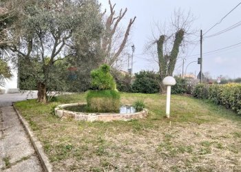 Giardino - Casa semi indipendente Via Stradone
 
123, Torri di Quartesolo - foto 33