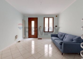 Soggiorno - Bilocale Stradella San Pietro
 
6, Vicenza - foto 2