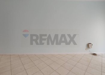 Stanza vuota - Bilocale Stradella San Pietro
 
6, Vicenza - foto 11