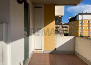 Balcone - Bilocale Via Adenauer
 
92, Vicenza - foto 12