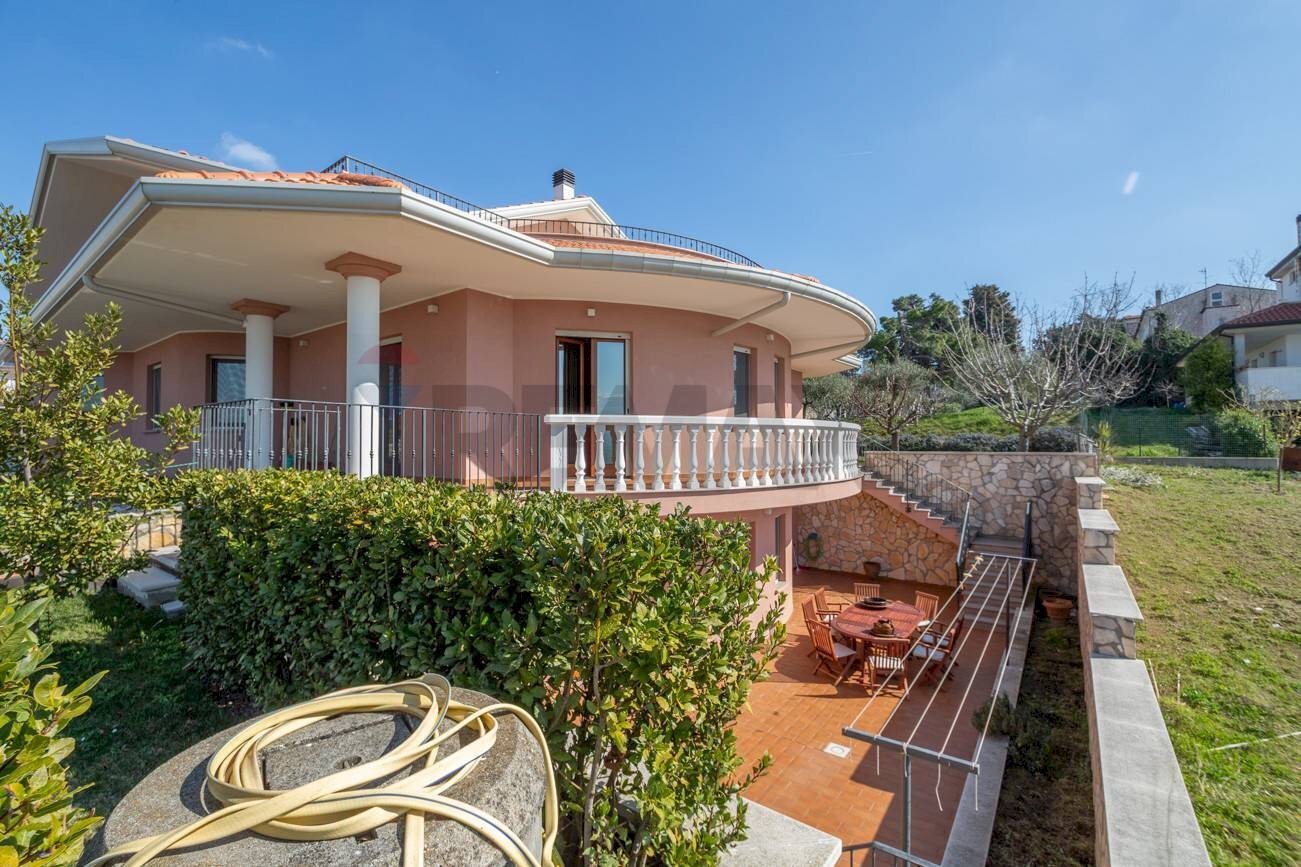 Casa all\'aperto - Villa VIA CONCEZIONE
 
12, Castel Frentano - photo 3