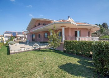 Casa all\'aperto - Villa VIA CONCEZIONE
 
12, Castel Frentano - foto 1