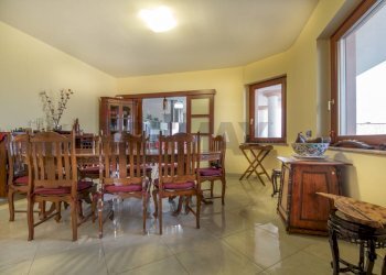 Sala da pranzo - Villa VIA CONCEZIONE
 
12, Castel Frentano - foto 11