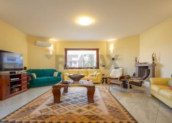 Soggiorno - Villa VIA CONCEZIONE
 
12, Castel Frentano - foto 13