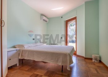 Camera / camera da letto - Villa VIA CONCEZIONE
 
12, Castel Frentano - foto 20