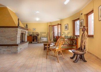 Soggiorno - Villa VIA CONCEZIONE
 
12, Castel Frentano - foto 24