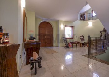 Hall / corridoio - Villa VIA CONCEZIONE
 
12, Castel Frentano - photo 35