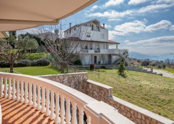 Balcone - Villa VIA CONCEZIONE
 
12, Castel Frentano - photo 38