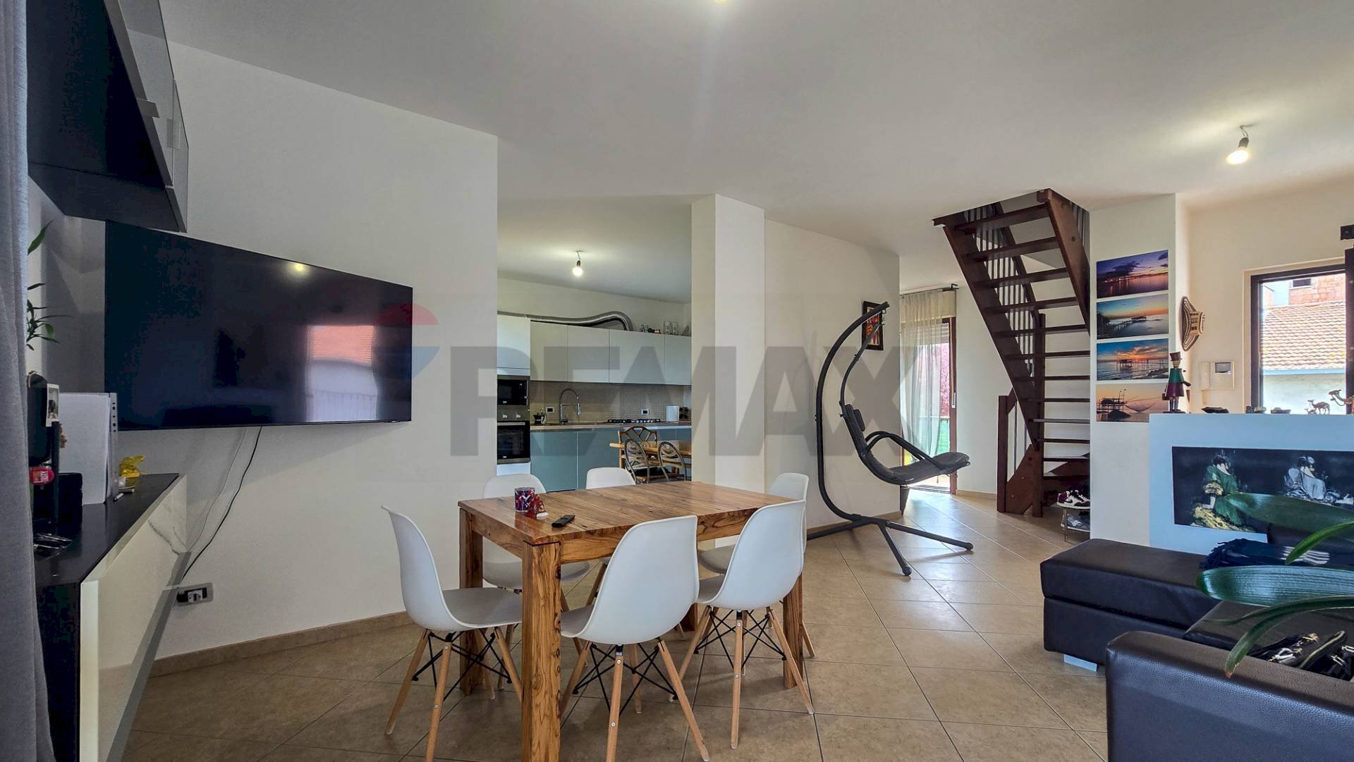 Sala da pranzo - Semi-detached Villa via Massera
 
52, Spoltore - photo 1