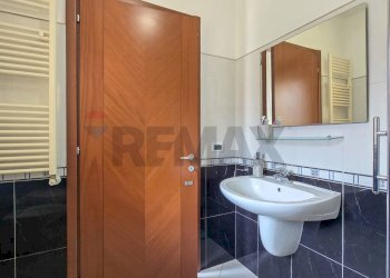 Bagno - Semi-detached Villa Via Massera
 
52/c, Spoltore - photo 22