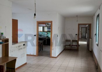 Hall / corridoio - Capannone Via dell'economia, Occhiobello - foto 39