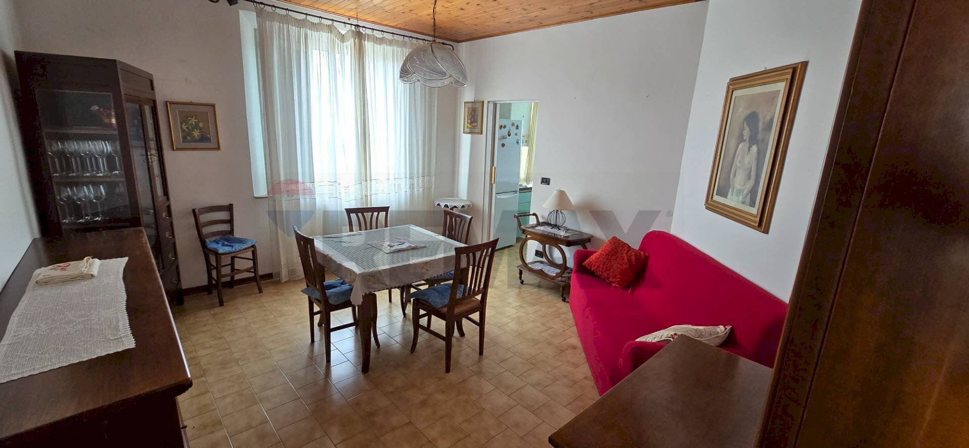 Sala da pranzo - Quadrilocale Via Vittoria
 
9, Tresignana - foto 1