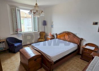 Camera / camera da letto - Quadrilocale Via Vittoria
 
9, Tresignana - foto 7