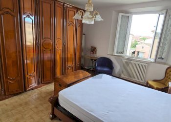 Camera / camera da letto - Quadrilocale Via Vittoria
 
9, Tresignana - foto 8