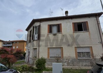 Casa all\'aperto - Quadrilocale Via Vittoria
 
9, Tresignana - foto 19