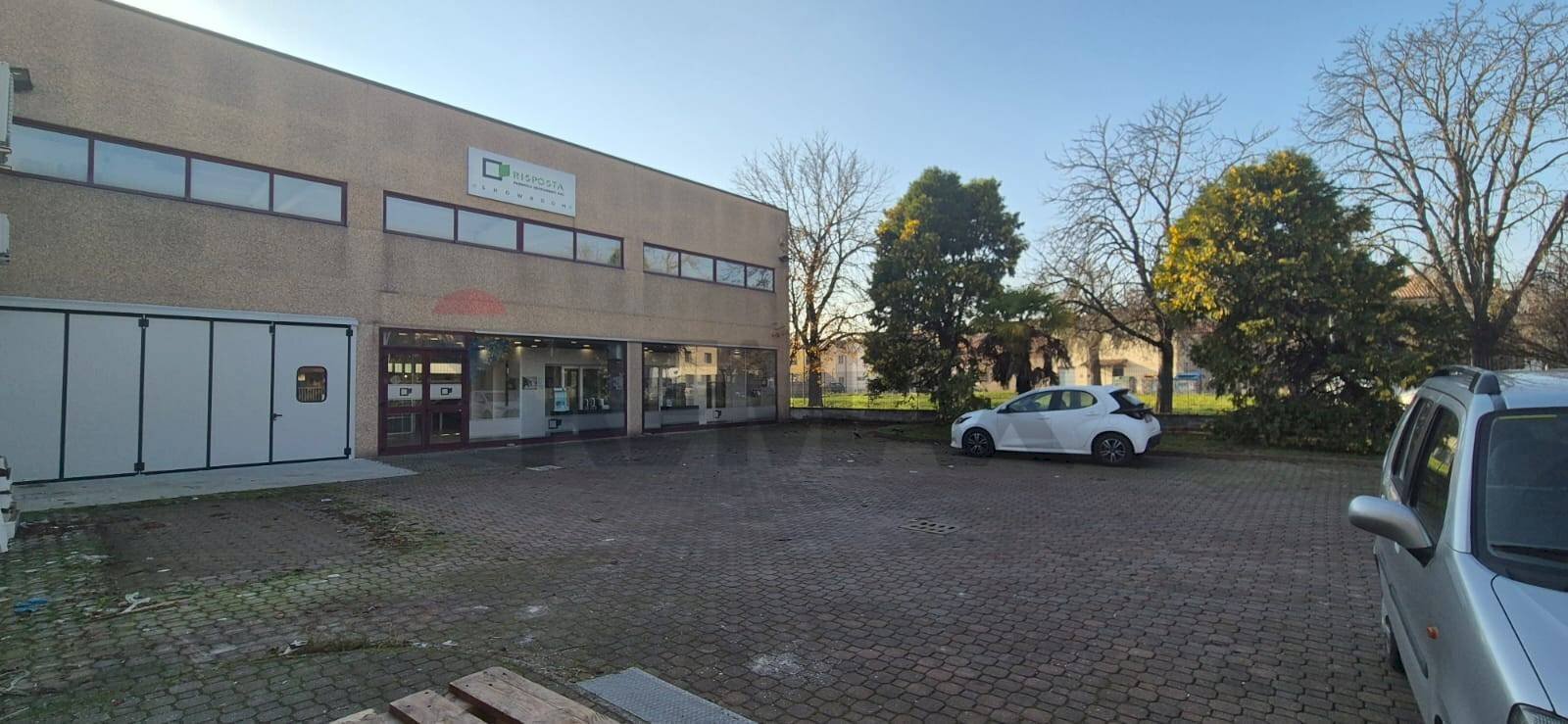 Edificio all\'aperto - Capannone Via Modena
 
267, Ferrara - foto 3