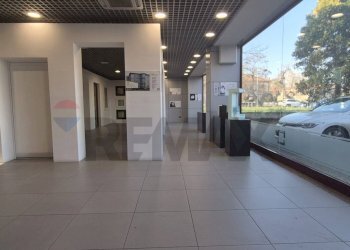 Ricezione / Lobby - Capannone Via Modena
 
267, Ferrara - foto 8