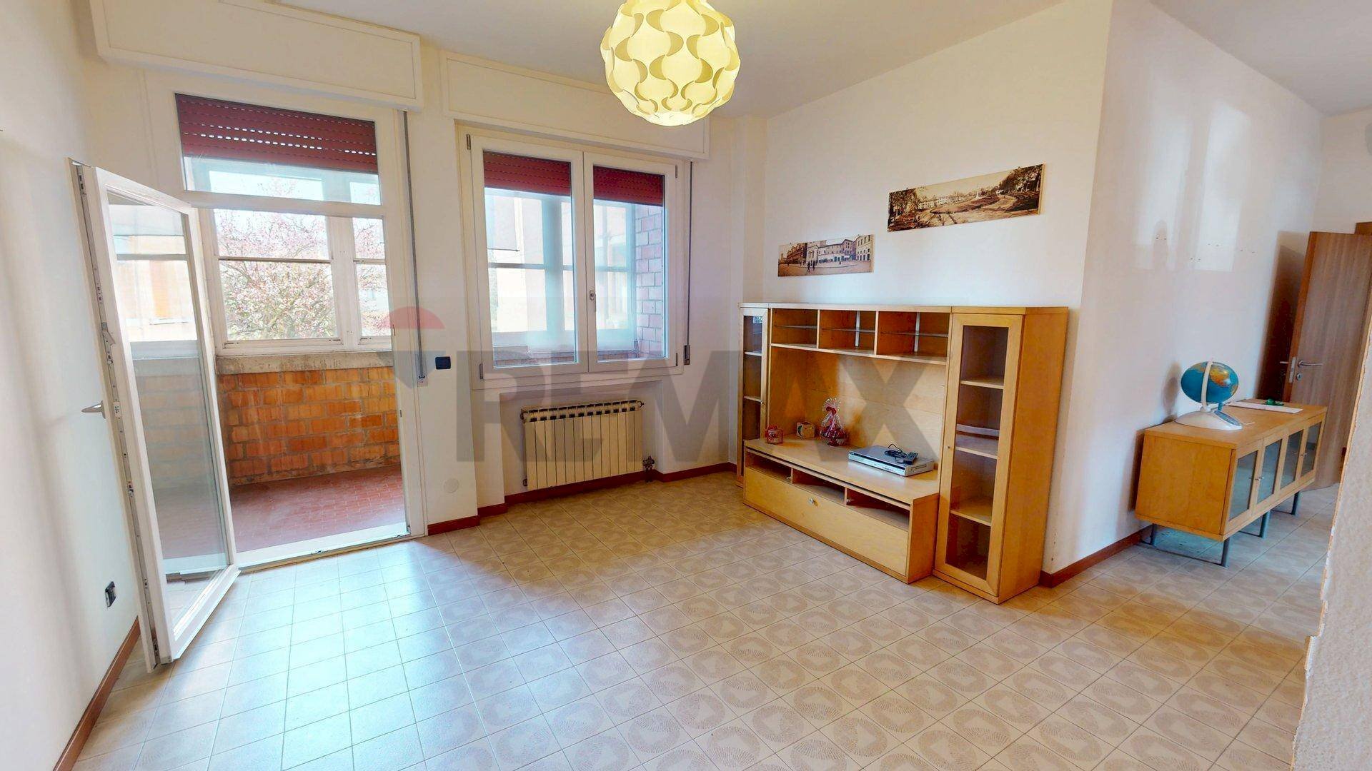 Soggiorno - Appartamento Via Germoglio
 
82, Ferrara - foto 2