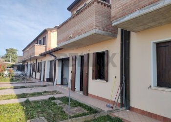 Casa all\'aperto - Villa a Schiera via caduti di cefalonia
 
11, Copparo - foto 1