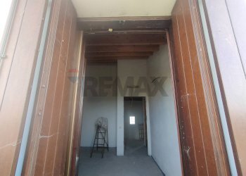 Hall / corridoio - Villa a Schiera via caduti di cefalonia
 
11, Copparo - foto 28