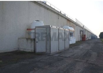 Edificio all\'aperto - Capannone Via Codigoro
 
15, Ostellato - foto 16