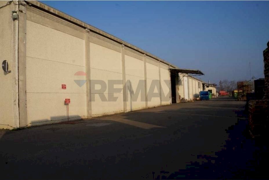 Edificio all\'aperto - Shed Via codigoro
 
15, Ostellato - photo 3