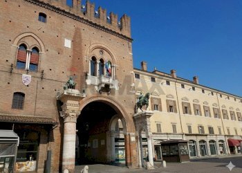Edificio all\'aperto - Negozio Ferrara - foto 6