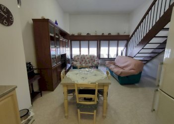 Sala da pranzo - Villa a Schiera reggio pasquali
 
19, Tresignana - foto 5