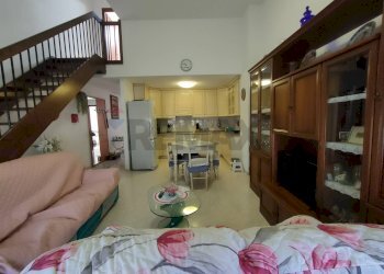 Sala da pranzo - Villa a Schiera reggio pasquali
 
19, Tresignana - foto 8