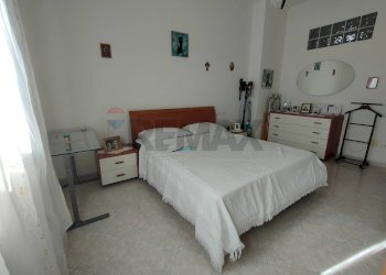 Camera / camera da letto - Villa a Schiera reggio pasquali
 
19, Tresignana - foto 21