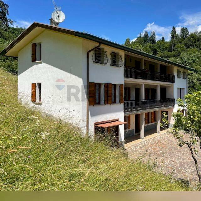 Casa all\'aperto - Casa indipendente Via Ciess
 
9, Lamon - foto 1