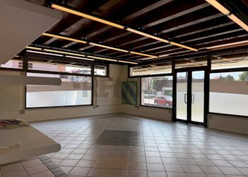 Stanza vuota - Commercial Premises Belluno - photo 2