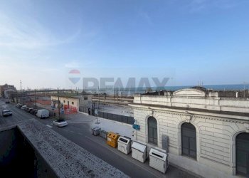 Edificio all\'aperto - Three-room apartment Via Flaminia
 
574, Falconara Marittima - photo 15