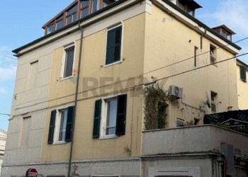 Edificio all\'aperto - Three-room apartment Via Flaminia
 
574, Falconara Marittima - photo 17