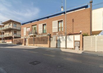 Edificio all\'aperto - Two-room apartment Via Della Madonnetta
 
16, Ancona - photo 3