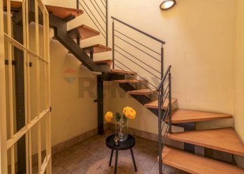 Scale - Two-room apartment Via Della Madonnetta
 
16, Ancona - photo 6