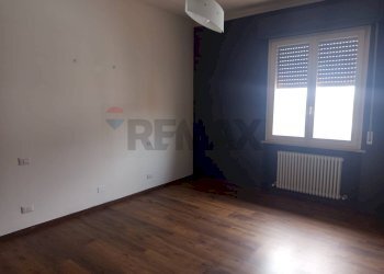 Stanza vuota - Trilocale Bologna
 
20, Monte San Vito - foto 10