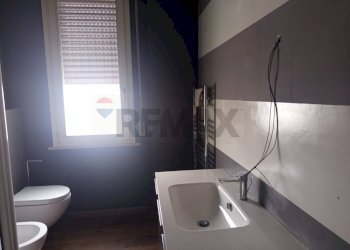 Bagno - Trilocale Bologna
 
20, Monte San Vito - foto 12