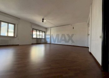 Stanza vuota - Four-room apartment Falconara Marittima - photo 1