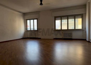 Stanza vuota - Four-room apartment Falconara Marittima - photo 3