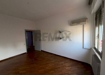 Stanza vuota - Four-room apartment Falconara Marittima - photo 18