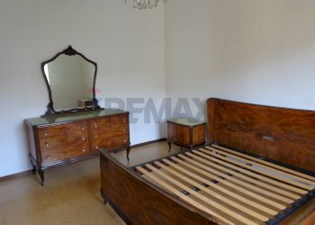 Camera / camera da letto - Three-room apartment Via Bruno Buozzi
 
10, Falconara Marittima - photo 15