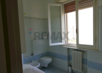 Bagno - Three-room apartment Via Bruno Buozzi
 
10, Falconara Marittima - photo 21