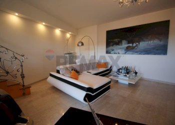 Soggiorno - Four-room apartment VIA PETOS
 
48, Ponteranica - photo 4