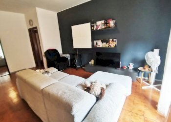 Soggiorno - Three-room apartment Via Vittorio Veneto
 
1445, Presezzo - photo 4