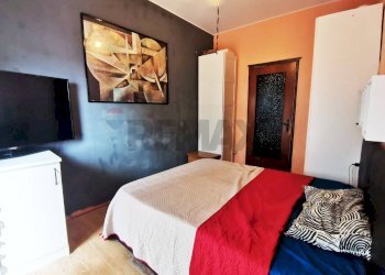 Camera / camera da letto - Three-room apartment Via Vittorio Veneto
 
1445, Presezzo - photo 8