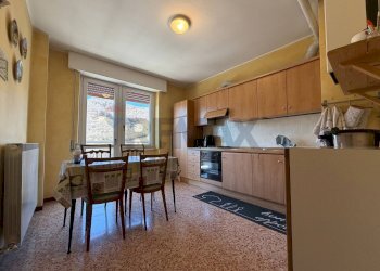 Cucina - Bilocale via dante 12, Serina - foto 1