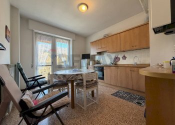 Cucina - Bilocale Serina - foto 1