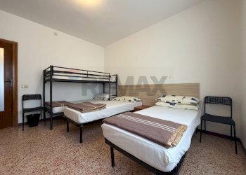 Camera / camera da letto - Quadrilocale Serina - foto 22